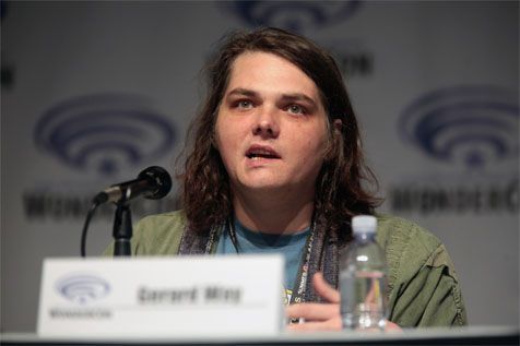 Gerard Way cukup senang dengan hubungan baik antara personel MCR setelah bubar, hal ini dapat memudahkan reuni mereka. via: wikimedia