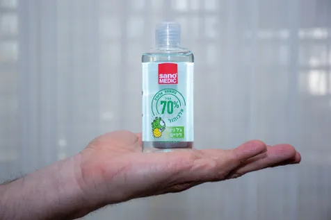 Siapkan Hand Sanitizer