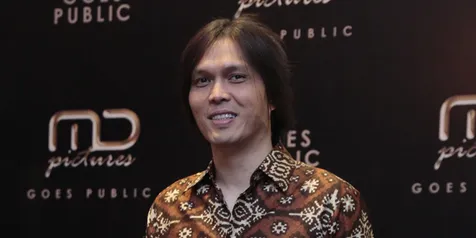 Konser Amal Ari Lasso & Once Interaksi Langsung Dengan Penonton