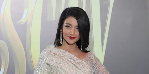Tsania Ingin Move On dari Masalah di Masa Lalu
