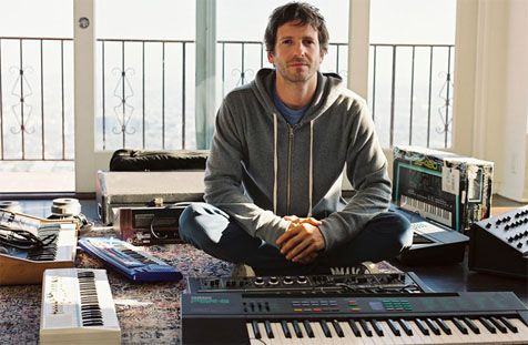 Dr Luke masih punya hubungan dengan Sony Music Entertainment walau kontraknya sebagai CEO Kemosabe Records tidak dilanjutkan © istimewa