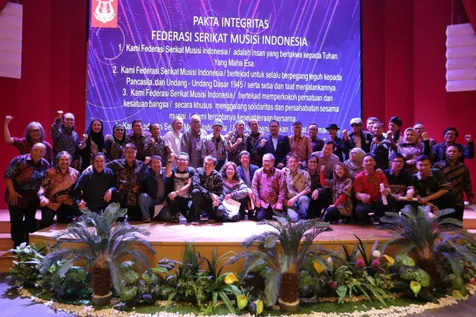 Gambar dari FSMI Sejahterakan Anggota Lewat Hak Profesi Sebagai Musisi » img 20191218 wa0009 img 20191218 wa0009 » FSMI Sejahterakan Anggota Lewat Hak Profesi Sebagai Musisi
