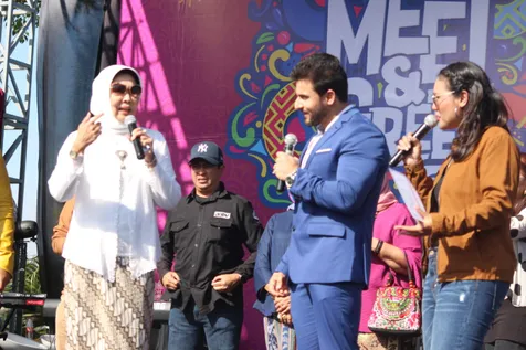 Jadi Sarana Promosi