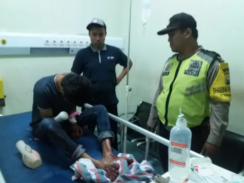 Dibawa ke Rumah Sakit