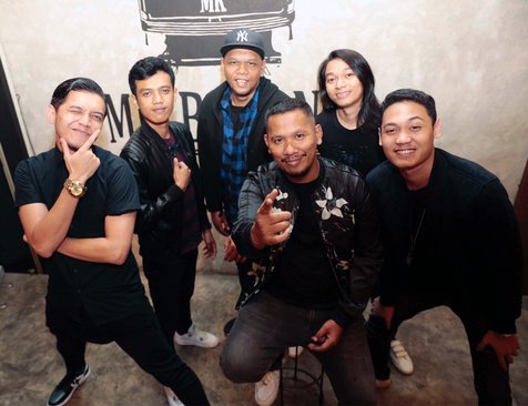 The Sooulful rilis single debut berjudul You're The One (Credit: Kapanlagi.com/Muhammad Akrom Sukarya)