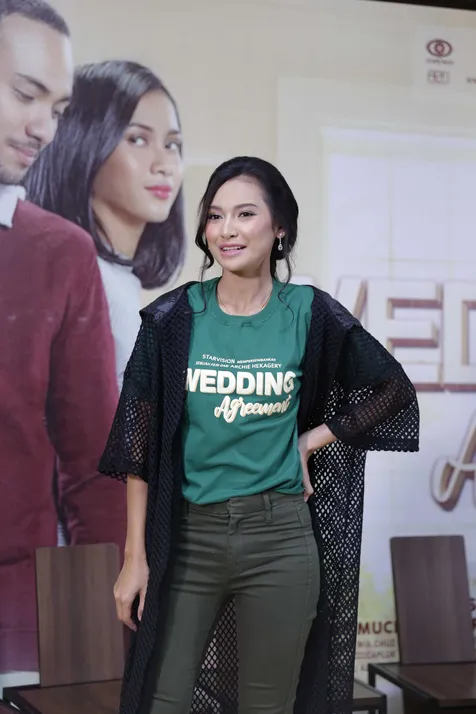 Indah Nggak Mau Diantar Syuting