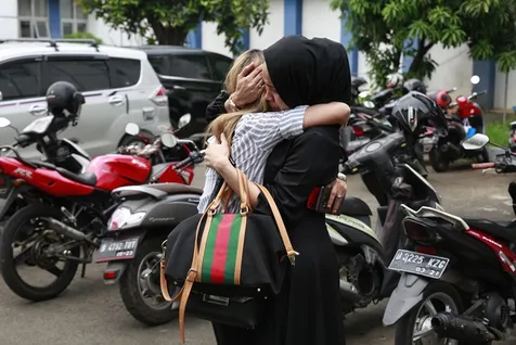 Keluarga Histeris