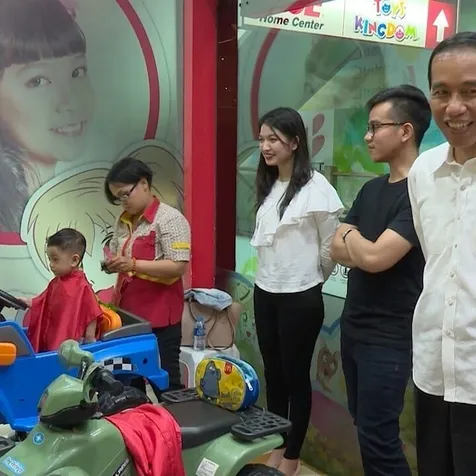 Ingin Rambut Mohawk