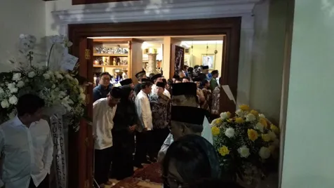 Di Kediaman