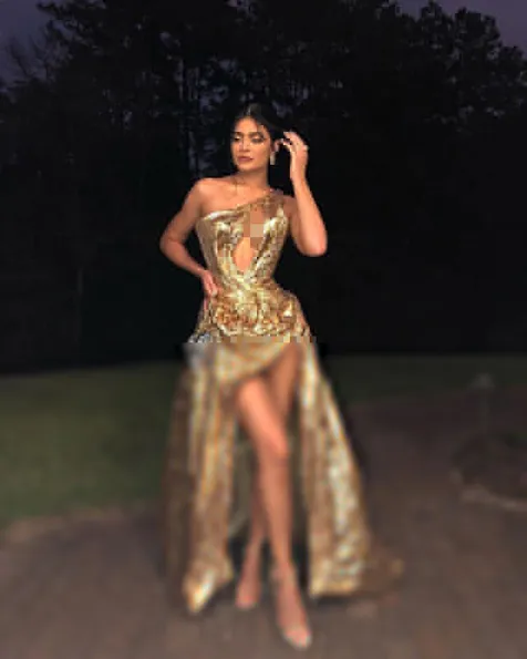 Fashion Kylie, Mewah & Glamor!