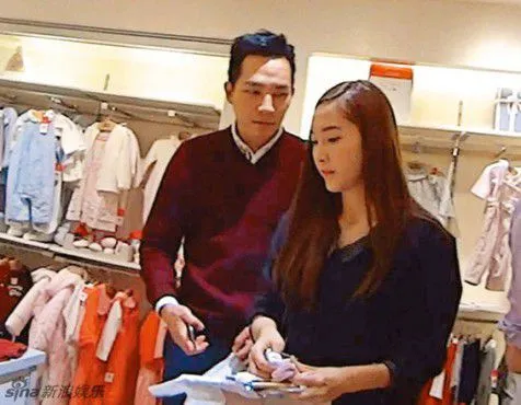 Jessica Eks. SNSD Hamil?