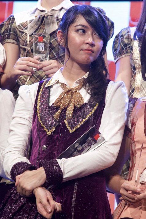 Ve terpilih lagi menjadi center di single ke-13 JKT48 © KapanLagi.com®/Djoko Poerwanto