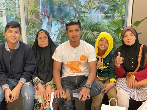 Kini Mampu Bahagiakan Keluarga