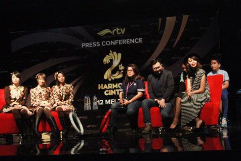 JKT48 dalam press confrence Ulang Tahun RTV yang ke-2 © KapanLagi.com®/Hendra Gunawan