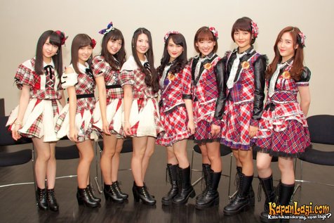 AKB48 dan JKT48 siap tampil bersama. ©KapanLagi.com®/Djoko Poerwanto