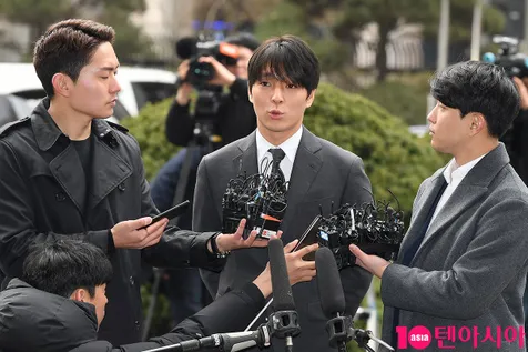 Choi Jong Hoon eks FT Island
