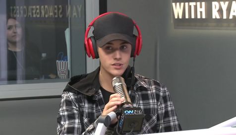 Justin ungkit mantan saat cerita soal album barunya © YouTube.com/Ryan Seacrest Presents