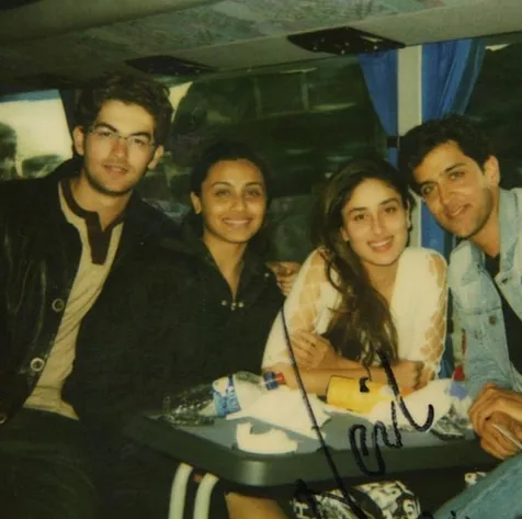 Potret lawas Kareena, Rani, Hrithik dan Neil ©instagram/bollywood