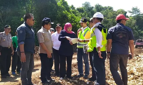 Jelajahi Jalan Lingkar Selatan