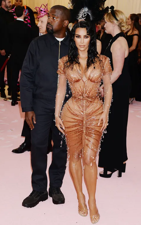 Terlalu Seksi untuk Kanye West