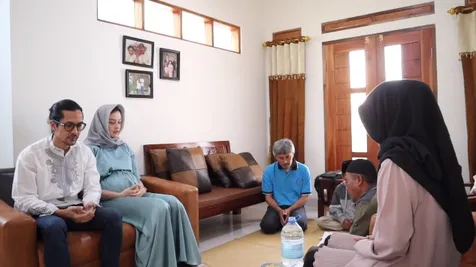 Gelar Syukuran Sederhana di Rumah