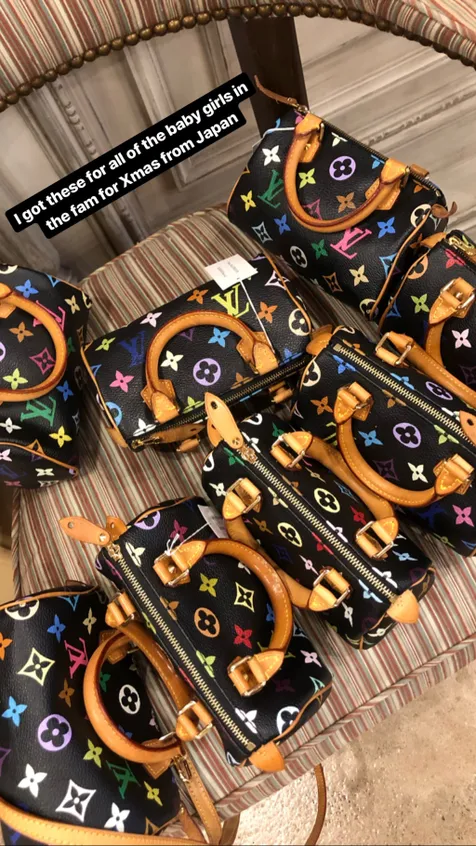 Borong Tas di Jepang