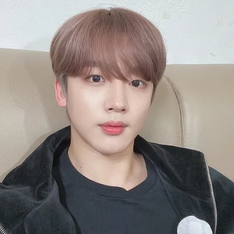 Postingan Kim Yohan