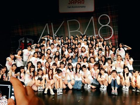 JKT48 dan AKB48 sukses pecahkan konser kolaborasi mereka ©Twitter.com/Yui_yoko1208