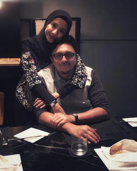 Backhug