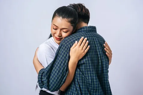 50 Kata Kata Ldr Bahasa Inggris Bikin Baper Kuatkan Hati Penuh Rindu Bertemu Pasangan Kapanlagi Com