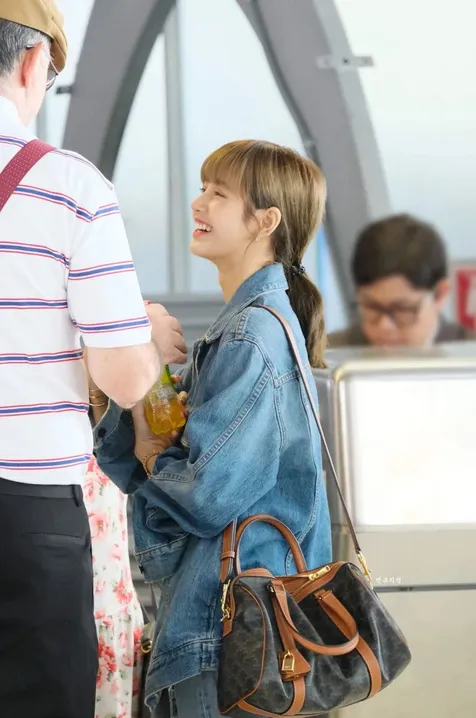 Liburan Keluarga Lisa