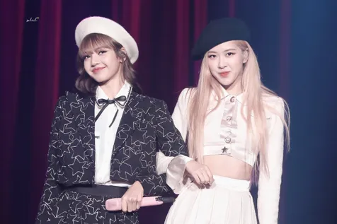 Lisa dan Rose