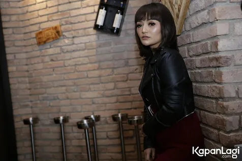 Gambar dari Selamat, 'Lagi Syantik' Siti Badriah Tembus 35 Juta View Dalam 2 Bulan » ls news ls news » Selamat, 'Lagi Syantik' Siti Badriah Tembus 35 Juta View Dalam 2 Bulan