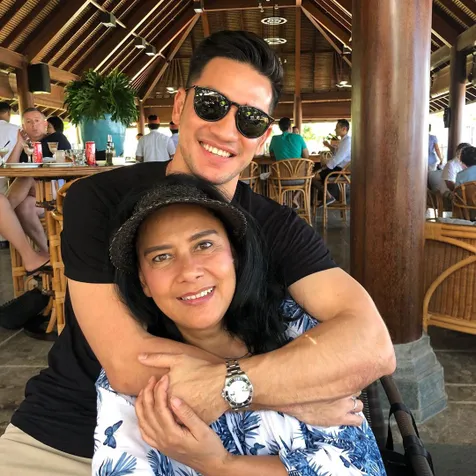 Pujian Lydia Kandou untuk Andrew White