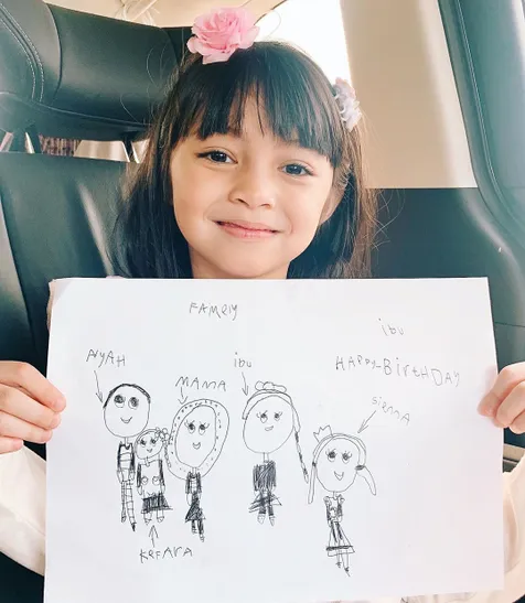 Hadiah Spesial dari Sienna untuk Marshanda