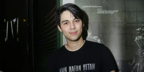 Maxime Suka Rambut Prilly Pendek atau Panjang?