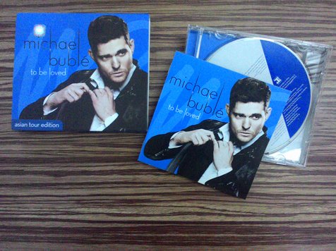 Kaya sentuhan musik jazz-pop-soul, persembahan Michael Buble yang satu ini sulit untuk dilewatkan ©KapanLagi.com