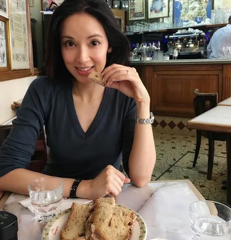 Rahasia Cantik Menantu Adrian Zecha, Makan Secukupnya