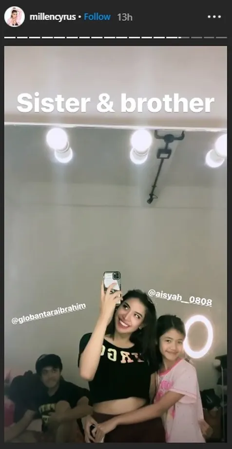 Bersama Kakak dan Adik