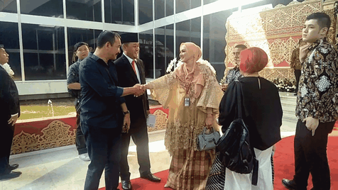 Ahmad Dhani Berikan Pesan