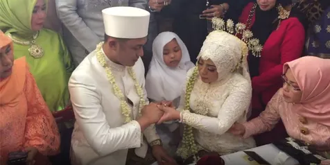 Dikenalkan Kepada Keluarga Besar