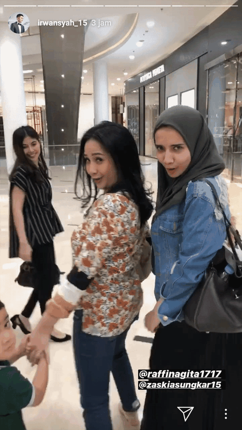 Gigi dan Zaskia Akting Marahan