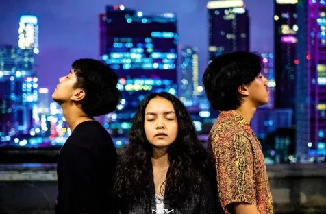 Svmmerdose Punya 3 Personil