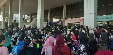 Fans Sempat Dorong-Dorong