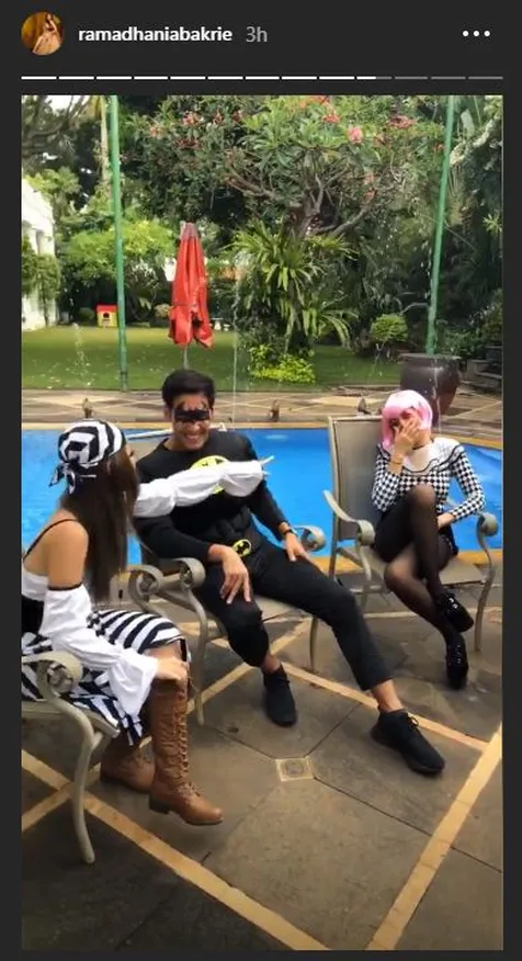 Ada Jedar dan Richard Kyle