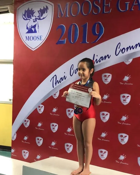 Kini Mikhayla Jadi Putri Berprestasi