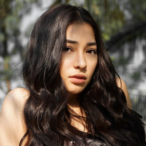 FOTO Rambut Bergelombang Pesona Nikita Willy Bagai Gadis 