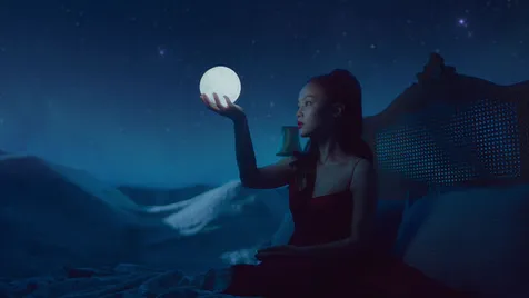 No One (Lee Hi)