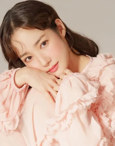 Park Min Young