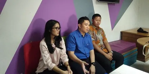 Belum Dijenguk Ayah